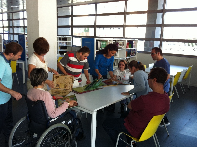 Visita a la biblioteca 2esc